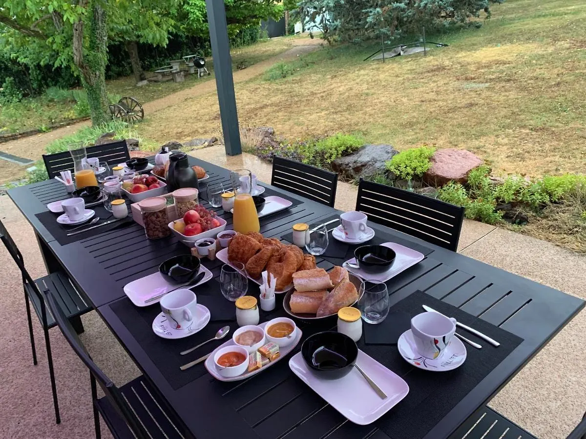 Le Grain De Louise Bed & Breakfast Lancie 0*,