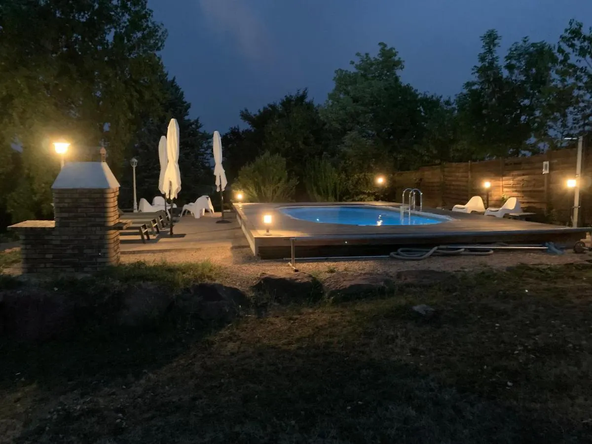 Le Grain De Louise Bed & Breakfast Lancie