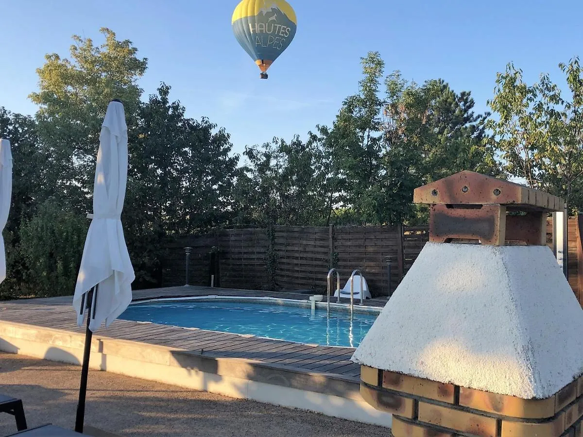 Le Grain De Louise Bed & Breakfast Lancie