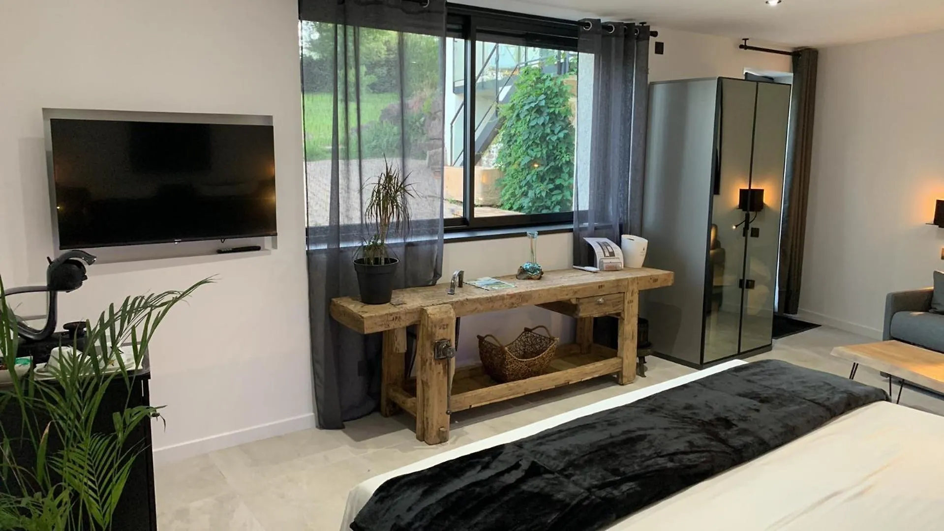 Le Grain De Louise Bed & Breakfast Lancie France
